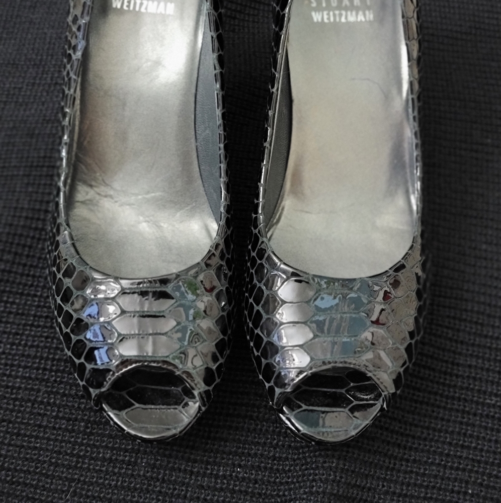 Stuart Weitzman Black Peep toe Pumps